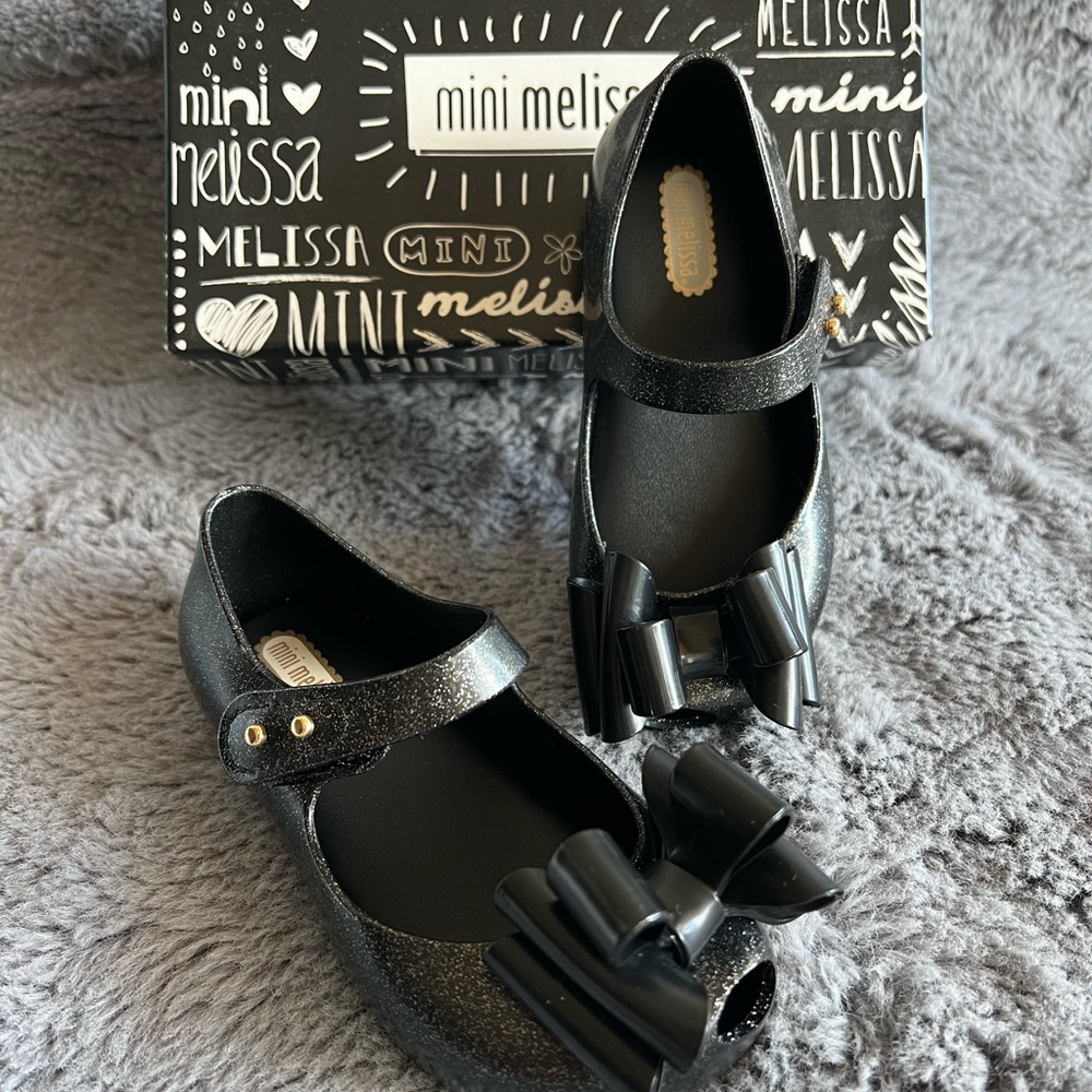 NEW Mini Melissa Shimmery Black Bow Dress Shoes 8